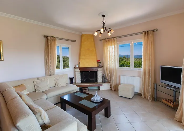 Eleonora's Lygia (Lefkada)